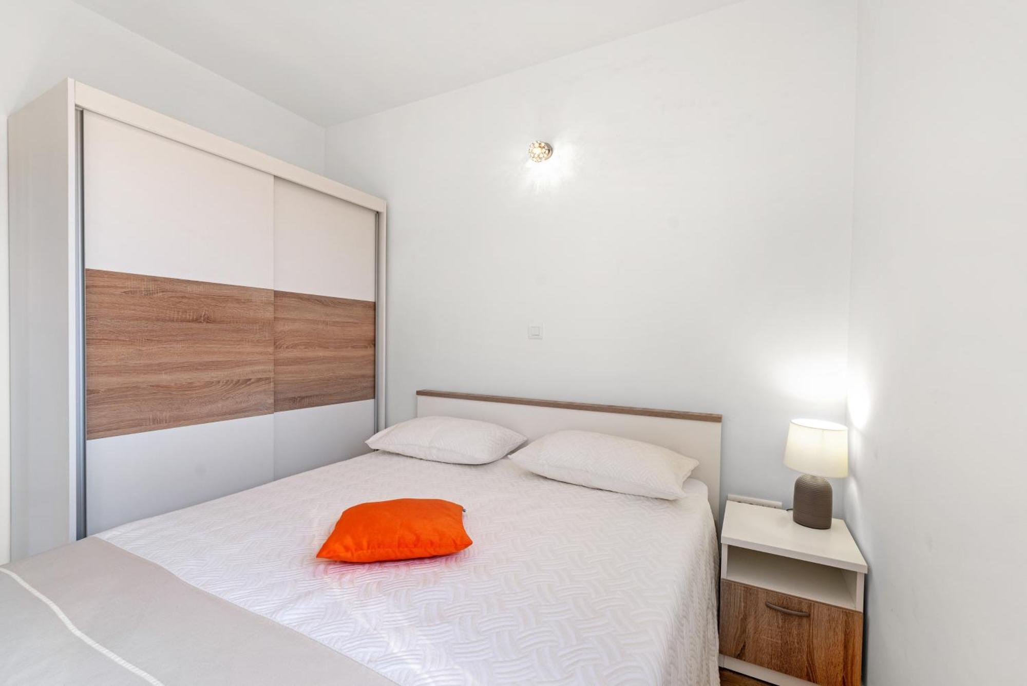 Apartments Boomerang Rogoznica  Bagian luar foto