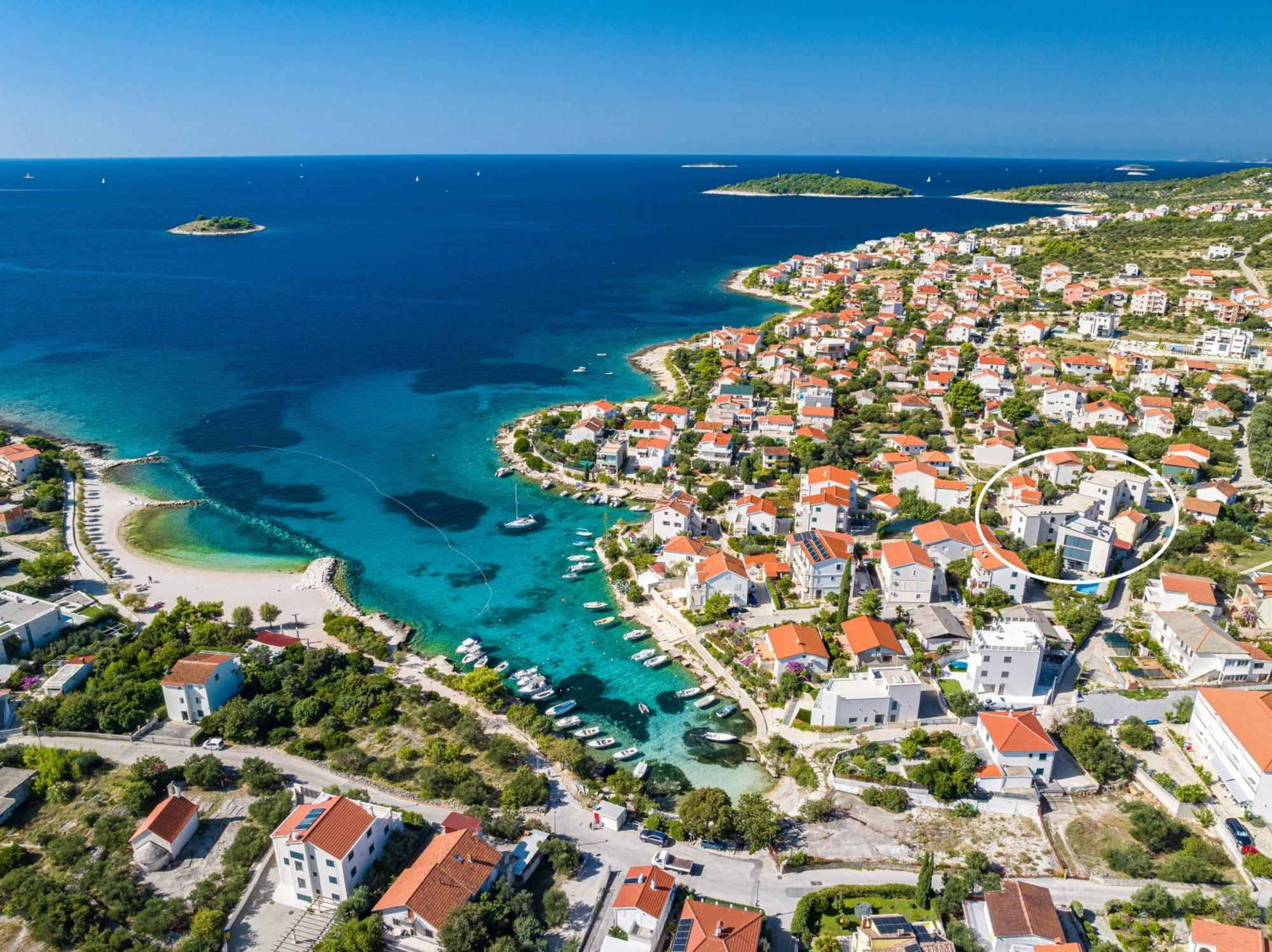 Apartments Boomerang Rogoznica  Ruang foto